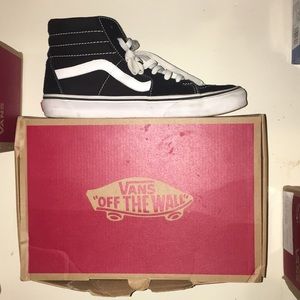 Vans Black & White